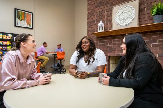 People sitting at table in Gateway Foundation Caseyville